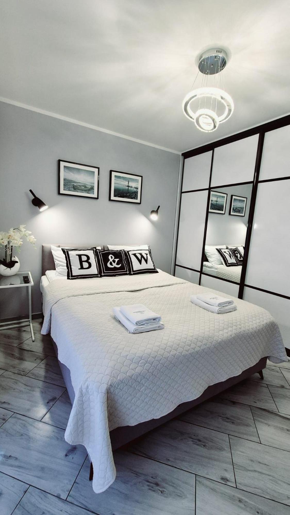 Apartament Black-White Mielno  Exteriör bild