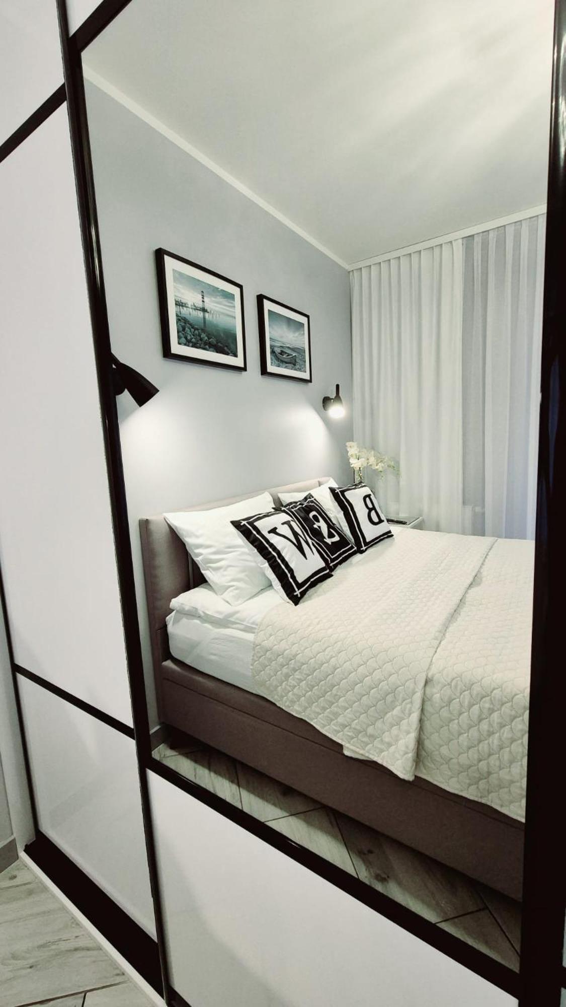 Apartament Black-White Mielno  Exteriör bild